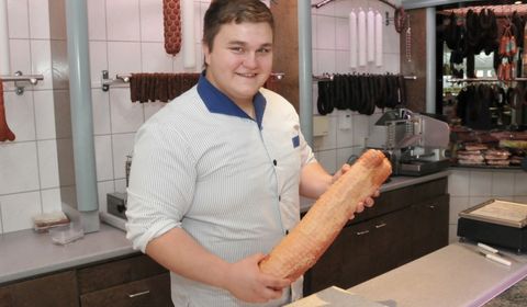 Selbstbewusster Lehrling: Denis Merdanovic findet es wichtig, dass Jugendliche mehr über Handwerksberufe erfahren.