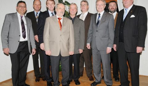 Foto: Der neue Vorstand der Handwerkskammer Reutlingen mit Hauptgeschäftsführer.